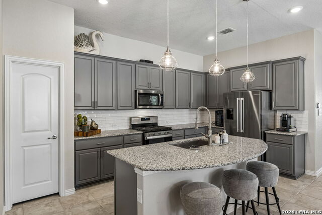 8512 Regusci Grv Property Photo 8