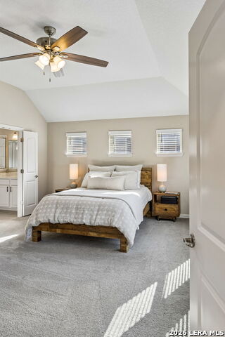 8512 Regusci Grv Property Photo 19