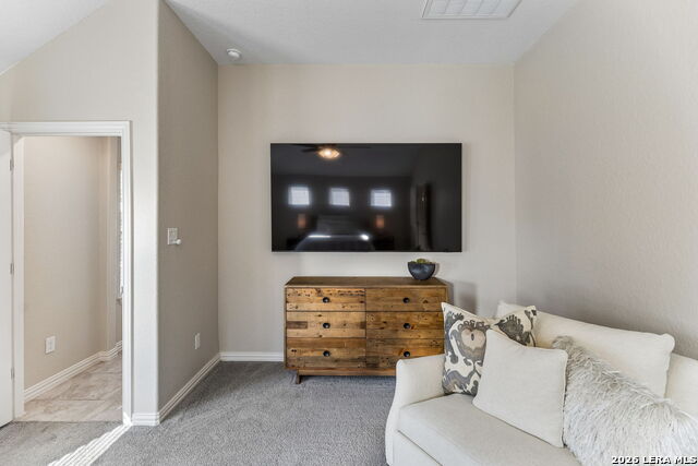 8512 Regusci Grv Property Photo 22