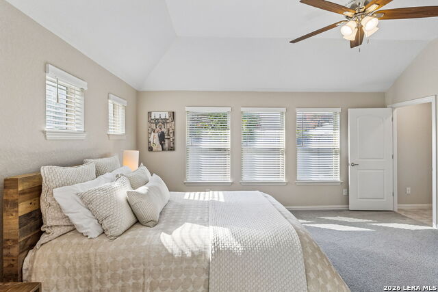 8512 Regusci Grv Property Photo 23