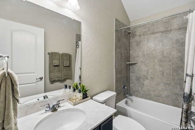 8512 Regusci Grv Property Photo 30