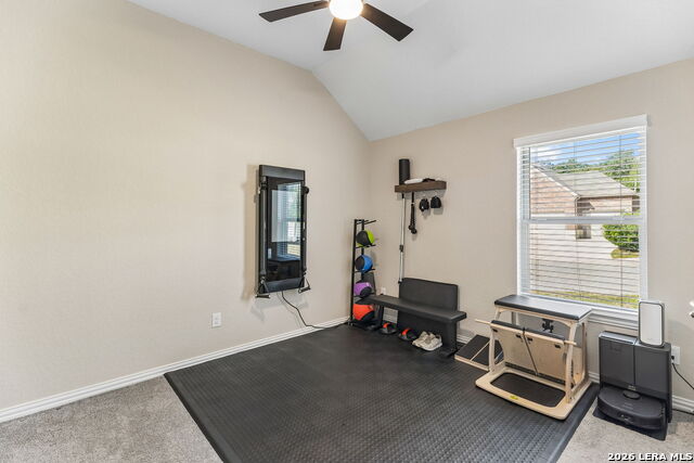 8512 Regusci Grv Property Photo 31