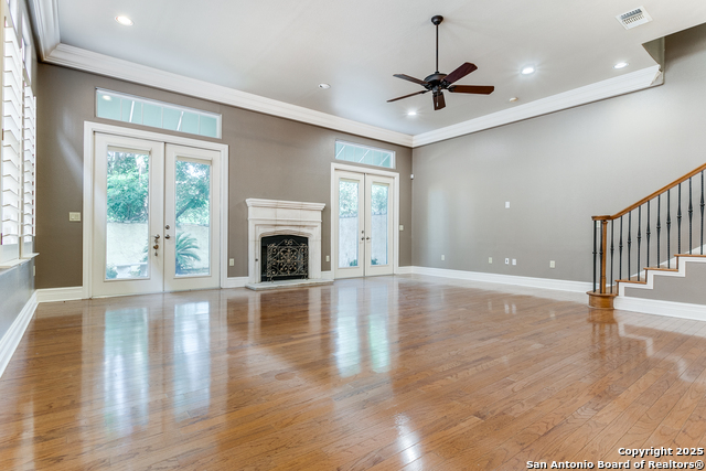 7897 Broadway Property Photo 6