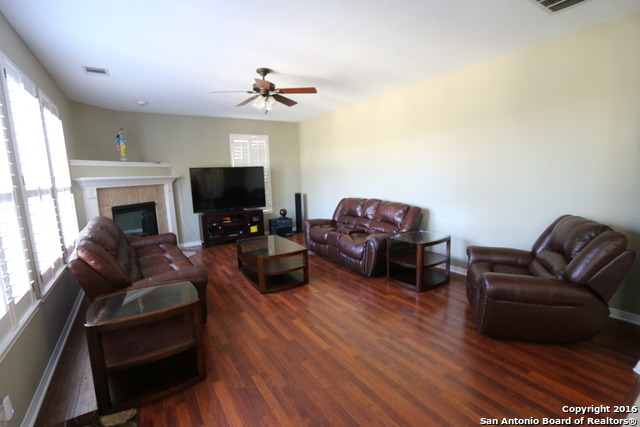 21010 Wild Springs Dr Property Photo 12