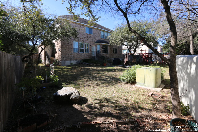 21010 Wild Springs Dr Property Photo 24