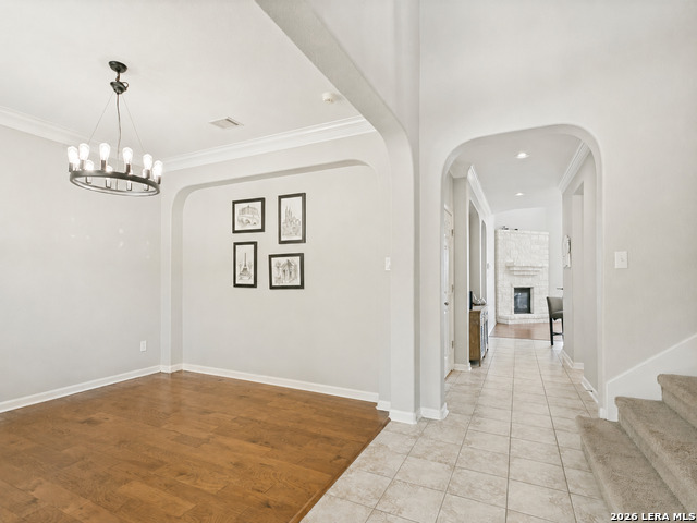 822 Tiger Lily Property Photo 3