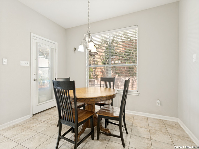 822 Tiger Lily Property Photo 13