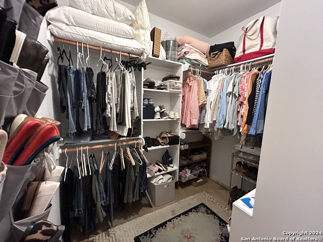 619 Lindheimer St Property Photo 11