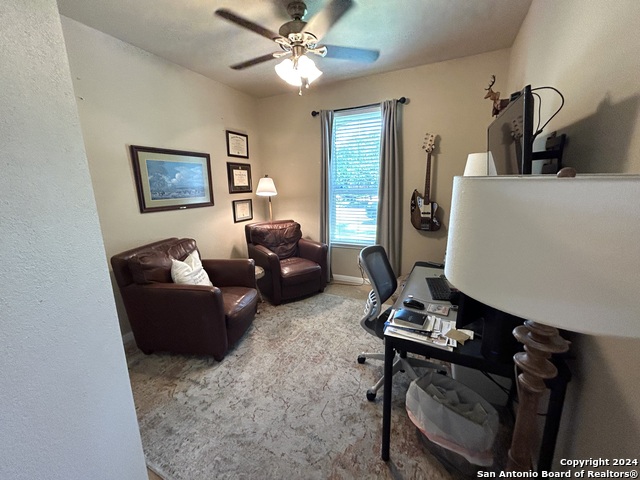 619 Lindheimer St Property Photo 16