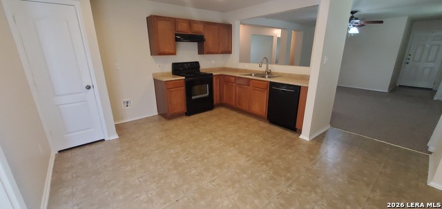 10018 Southern Sun Property Photo 4