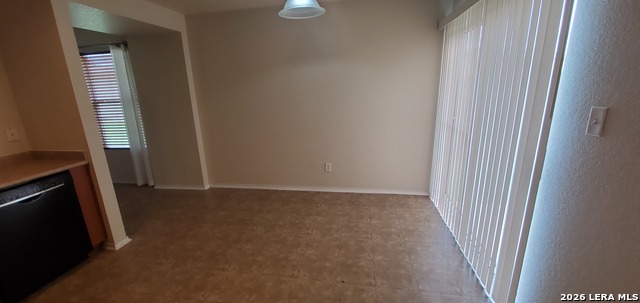 10018 Southern Sun Property Photo 6