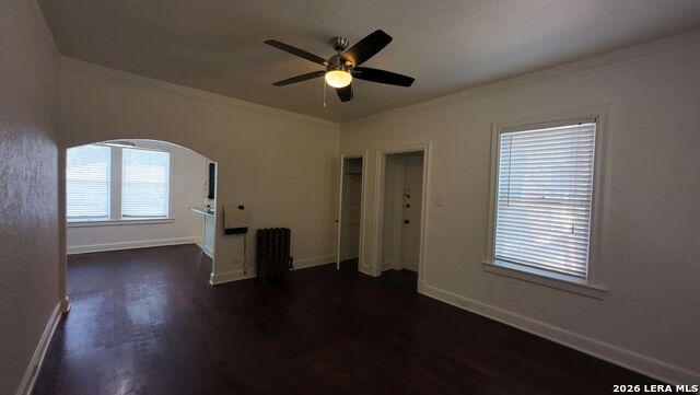 703 W French Pl Property Photo 9