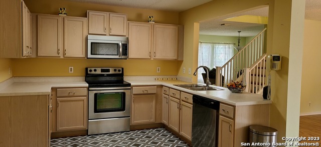 10403 Pelican Oak Dr Property Photo 11