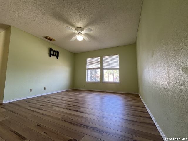 10403 Pelican Oak Dr Property Photo 15