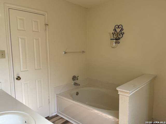 10403 Pelican Oak Dr Property Photo 21