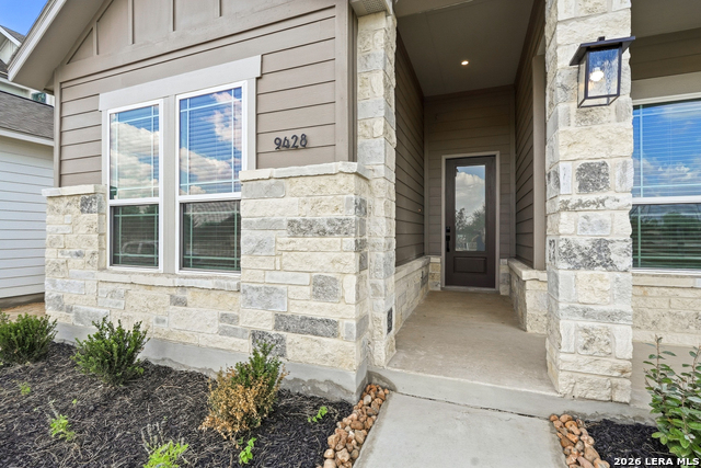 9428 Hidden Stone Property Photo 4