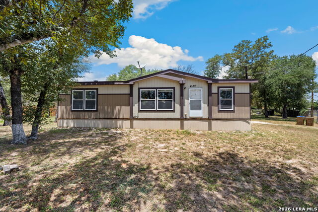 4339 New Mathis Rd Property Photo 2