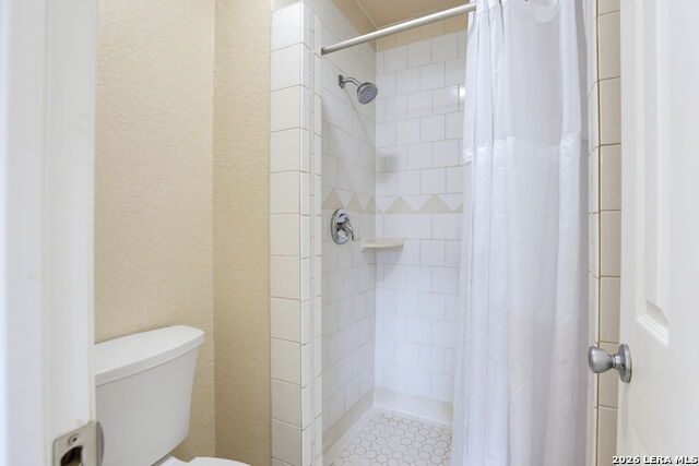 8619 8th St Property Photo 9