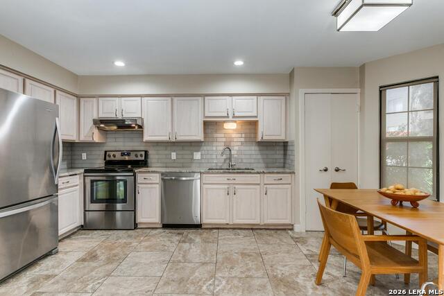 7711 Callaghan Property Photo 12