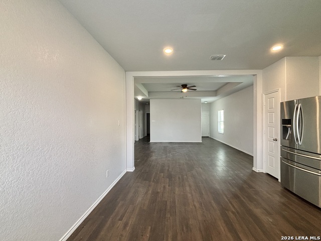 8226 Noble Crst Property Photo 4