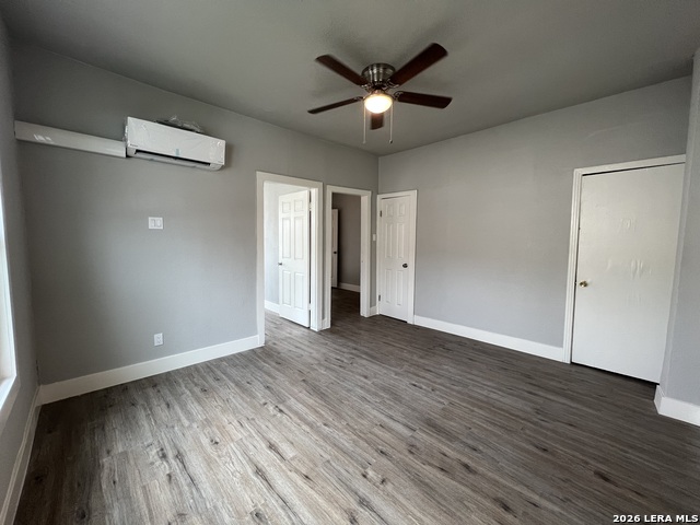 101 Stanley Ct Property Photo 2