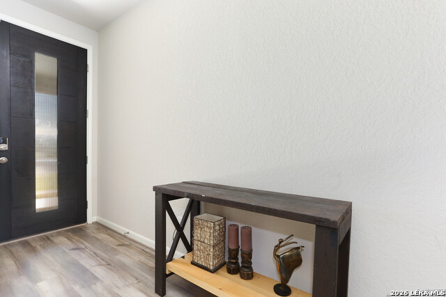 12210 Icon Rdg Property Photo 6