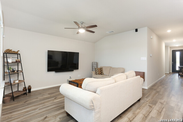 12210 Icon Rdg Property Photo 7