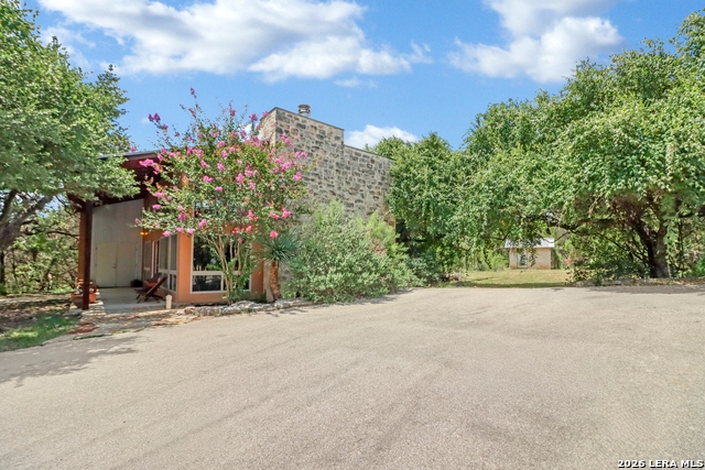 401 Buffalo Springs Spur Property Photo 41
