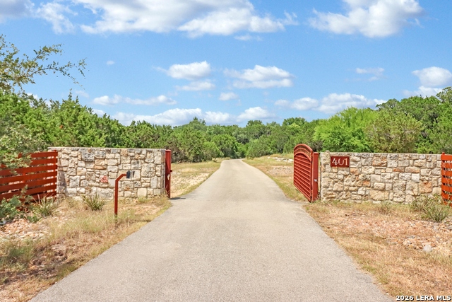 401 Buffalo Springs Spur Property Photo 50