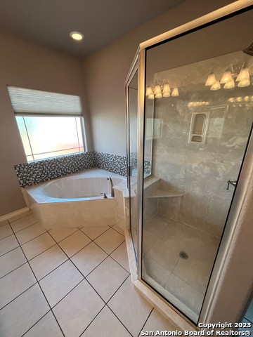1835 White Tail Ln Property Photo 22