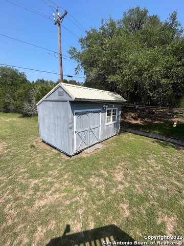 1835 White Tail Ln Property Photo 24