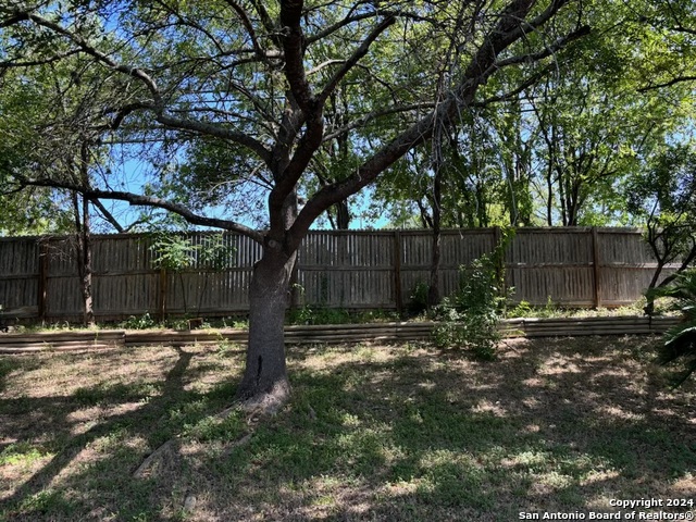 5115 Staplehurst St Property Photo 22