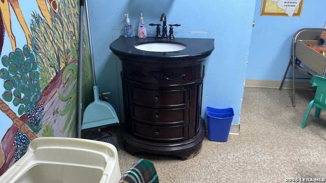16170 Somerset Property Photo 32