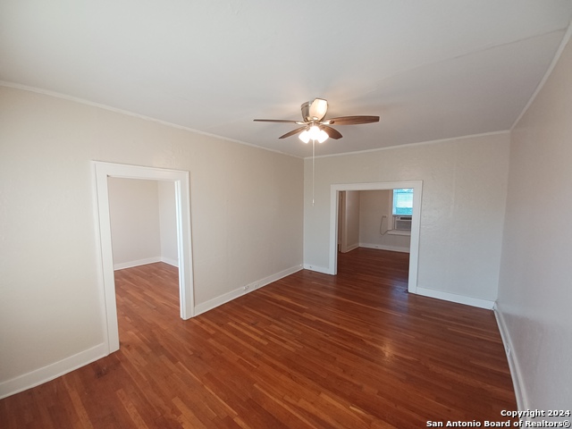 127 W Magnolia Ave Property Photo 2