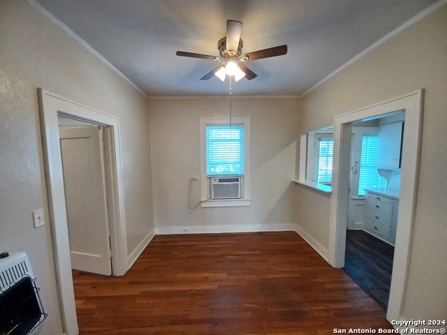 127 W Magnolia Ave Property Photo 5