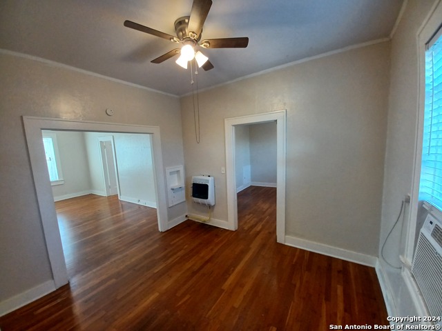 127 W Magnolia Ave Property Photo 8