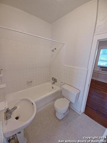 127 W Magnolia Ave Property Photo 13