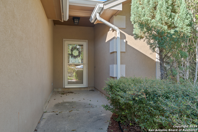 1634 Sunblossom Cir Property Photo 4