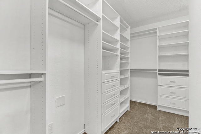 9715 Kashmir Dr Property Photo 12