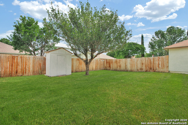 9715 Kashmir Dr Property Photo 18