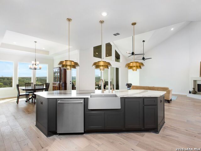 20207 Bella Sky Property Photo 10