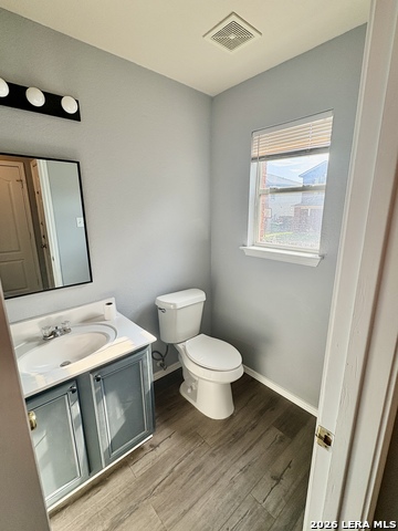 124 Booker Palm Property Photo 6