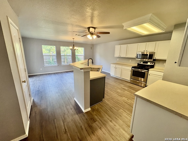 124 Booker Palm Property Photo 11