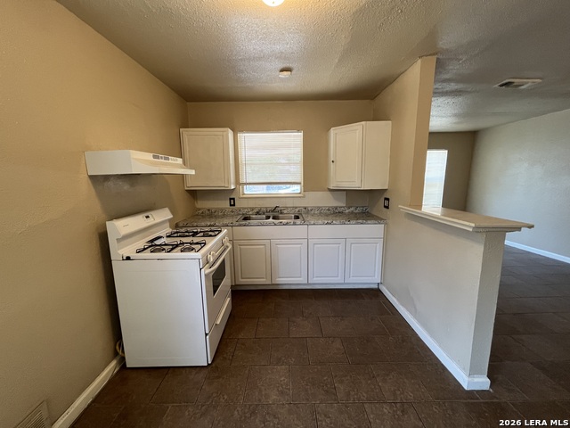 1136 San Francisco Property Photo 8