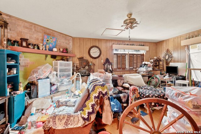 5675 Castle Glade Property Photo 14