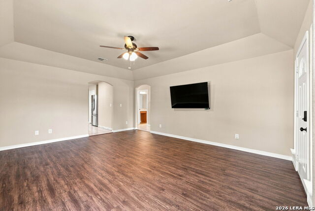 11707 Jarvis Dr Property Photo 4