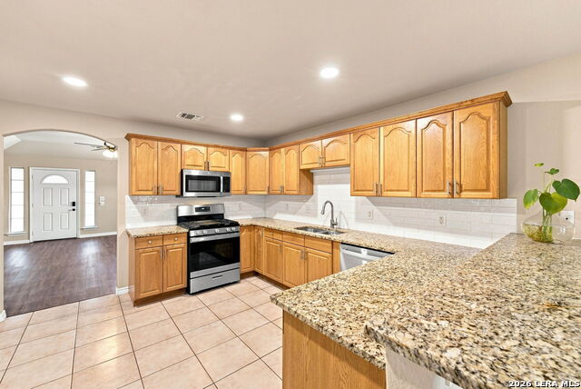 11707 Jarvis Dr Property Photo 7
