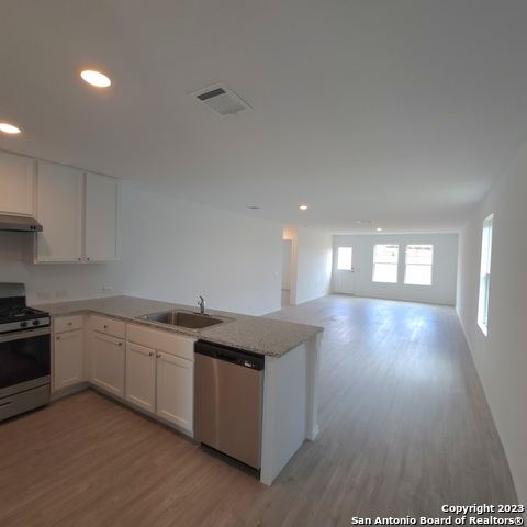 10146 Asta Trl Property Photo 6