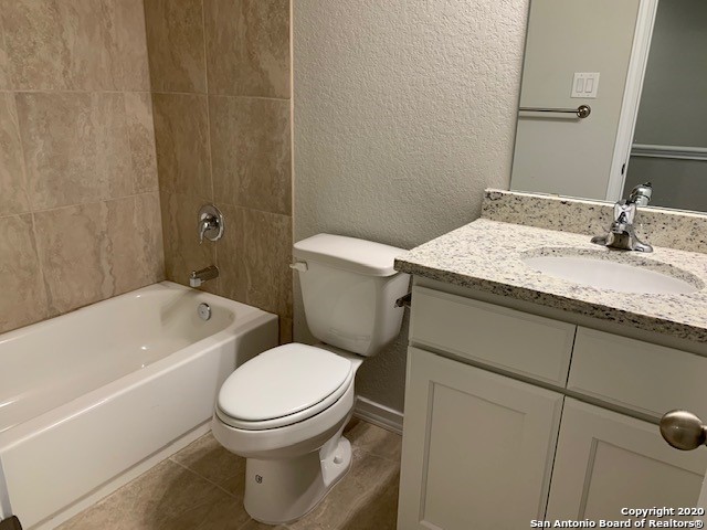6206 Eddie Way Property Photo 8