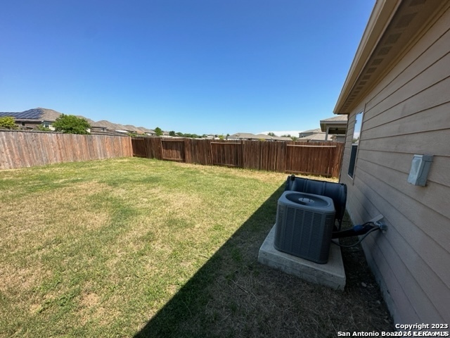 11806 Luckey Flower Property Photo 17